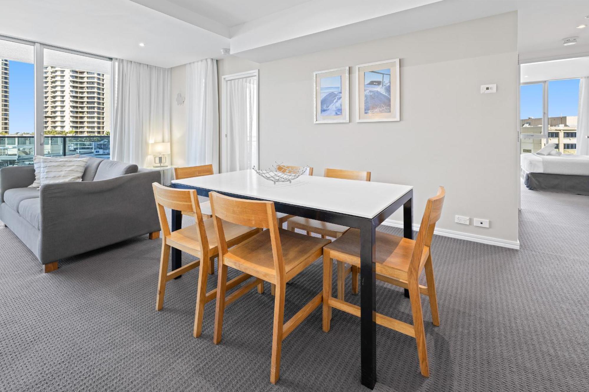 H-Residences Private Apartments - Hosted By Coastal Letting Gold Coast Dış mekan fotoğraf