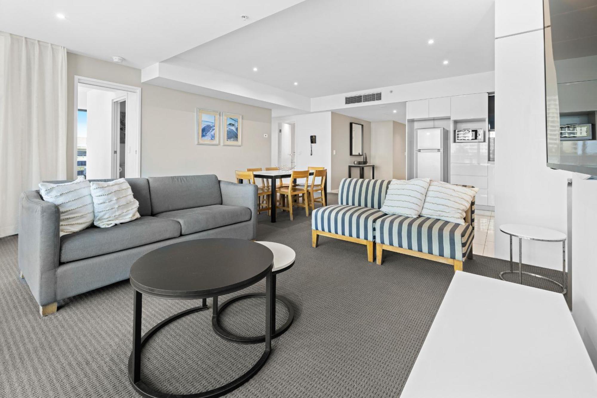 H-Residences Private Apartments - Hosted By Coastal Letting Gold Coast Dış mekan fotoğraf