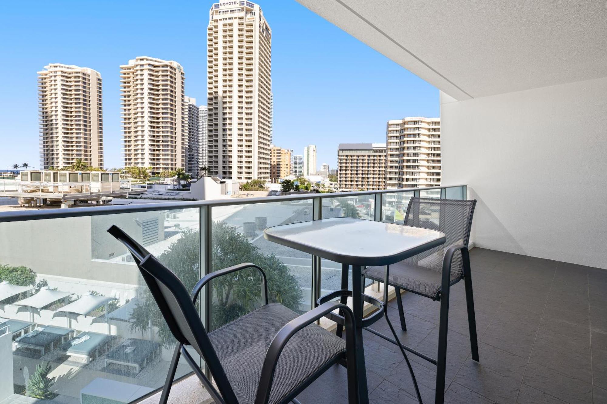 H-Residences Private Apartments - Hosted By Coastal Letting Gold Coast Dış mekan fotoğraf